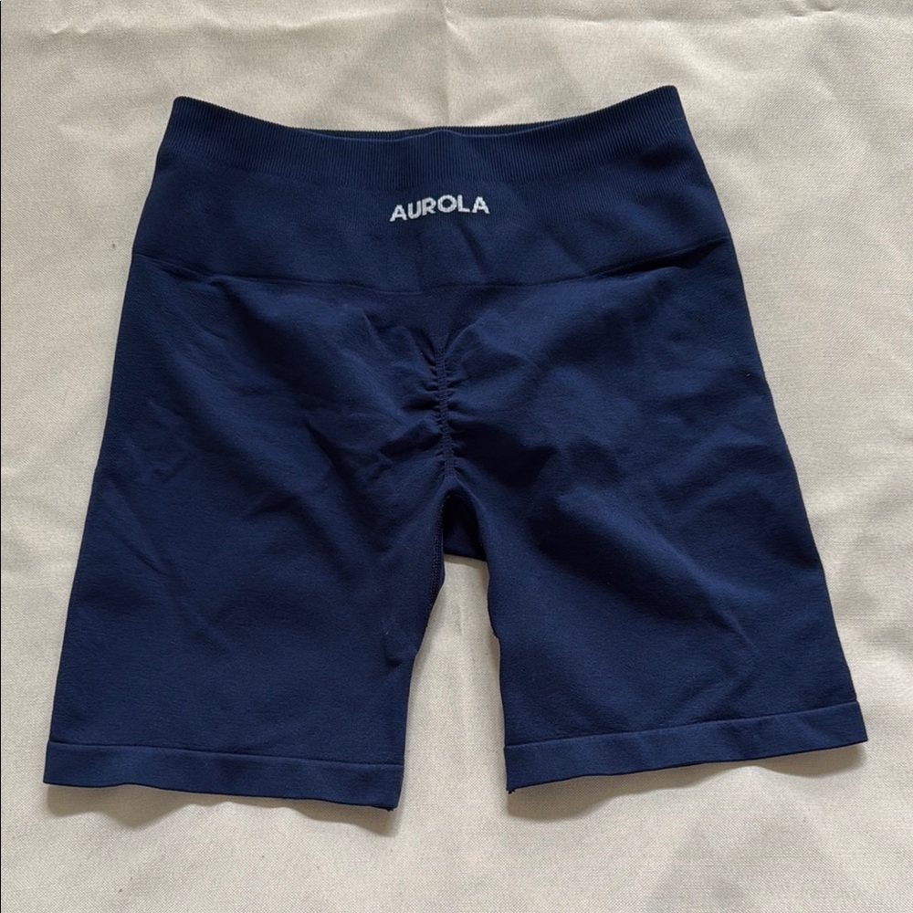 Women's Navy AUROLA Shorts Size Medium